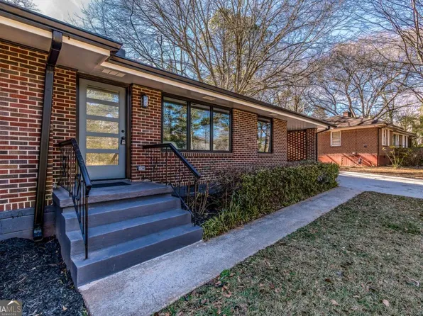 2651 Pangborn Rd, Decatur, GA 30033