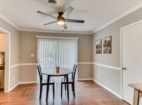 Summerville Campus Apartments - Furnished Corporate Housing Augusta