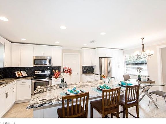5th image of 6869 Carmelle Dr