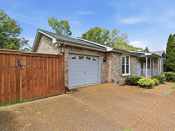 3rd image of 7309 Clearview Dr