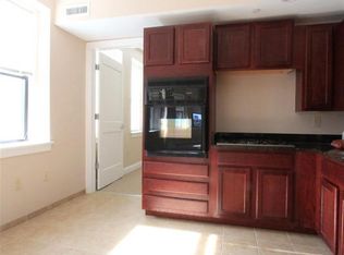 923 Massachusetts Ave, Cambridge, MA 02139