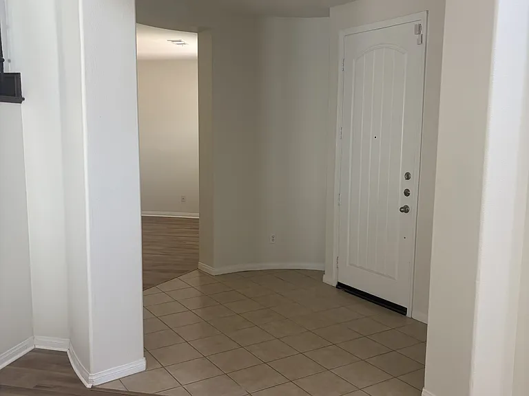 36305 Clearwater Ct — Photo 23