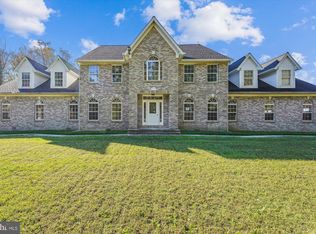 36975 Dixie Lyon Rd, Mechanicsville, MD 20659