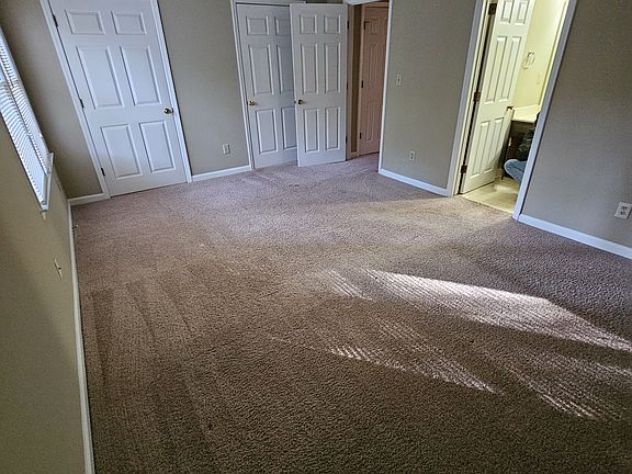 4th image of 1395 Poplar Pointe SE