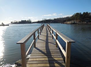 28 Little Harbor Rd, Guilford, CT 06437