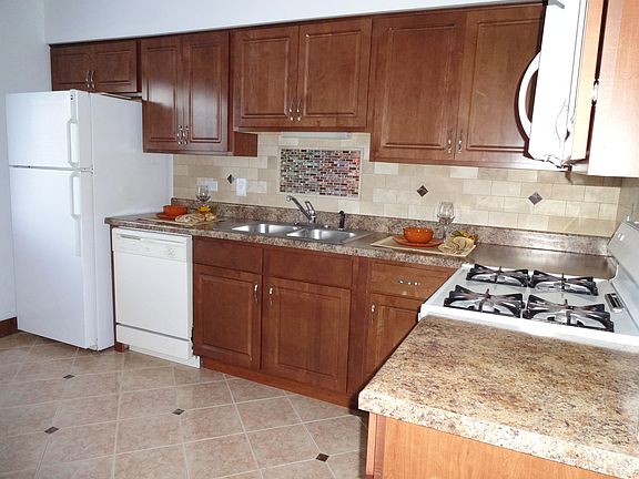 3rd image of 749 Lippert Ln #1W