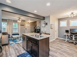 9075 Coneflower Dr UNIT 109, West Des Moines, IA 50266