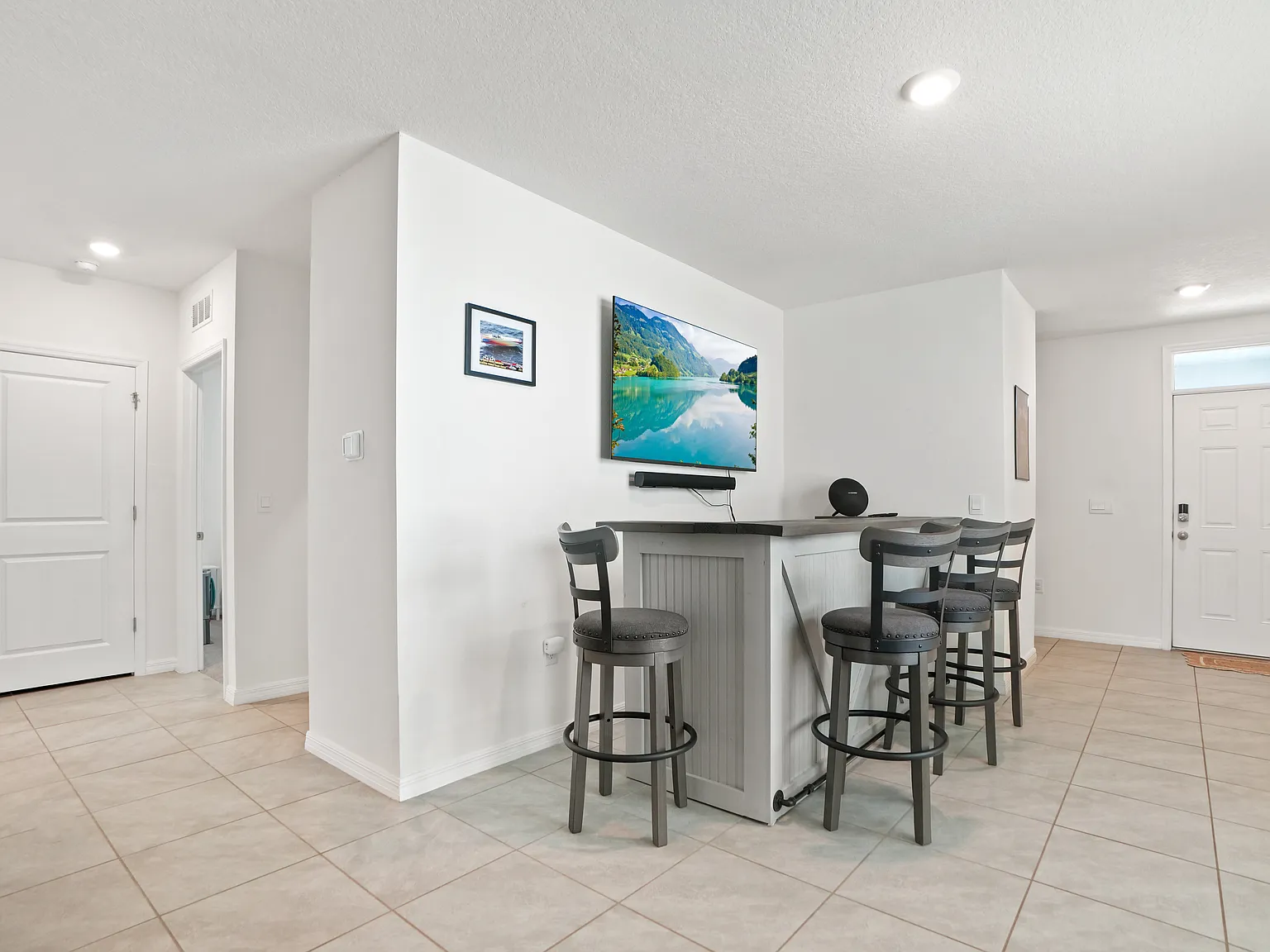 3 bed, 1504 sqft, $2,495 — Photo 3
