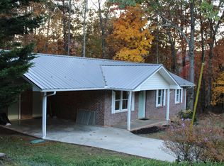 416 Underwood Farm Rd, Cleveland, GA 30528