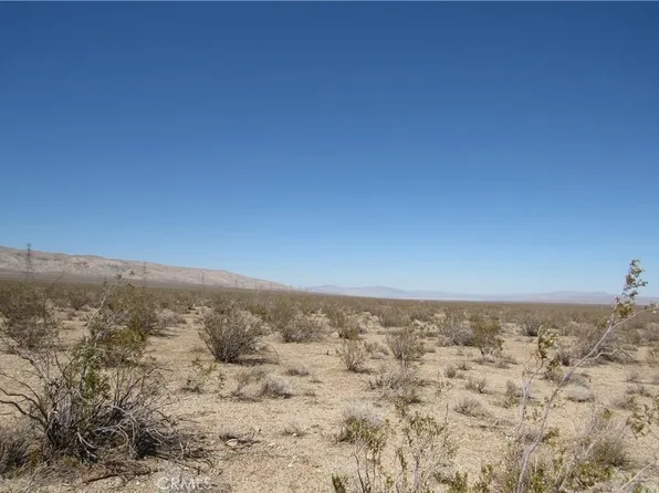 225-284 40th St W, Mojave, CA 93501