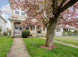 36 Maplewood Ave #1, West Hartford, CT 06119