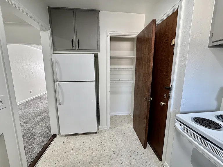 3534 Bowen Rd #1 — Photo 6