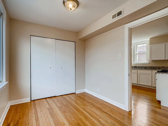4th image of 7933 S South Shore Dr #2