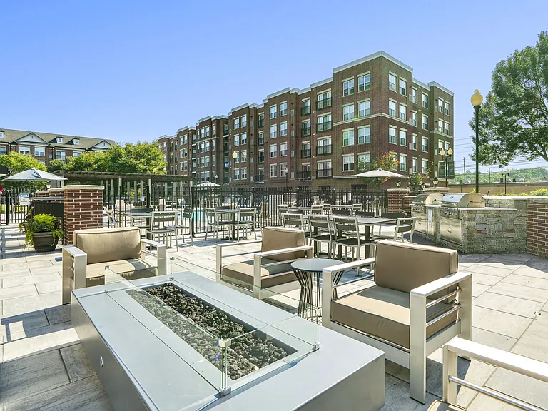 The Brownstones at Englewood South — Photo 28