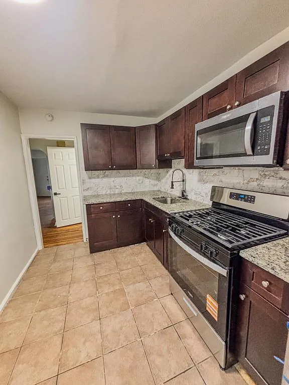 304 E Essex Ave, 1st Floor — Photo 1