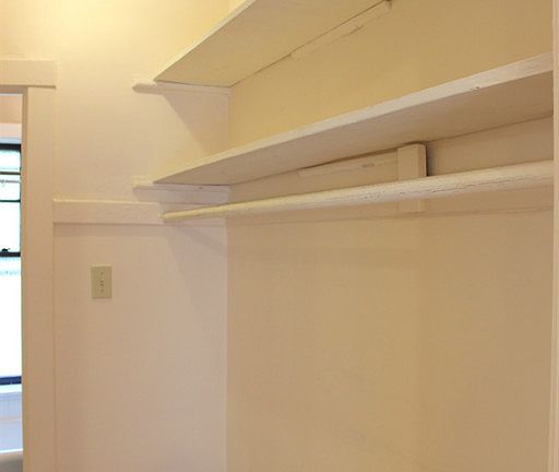 5th image of 2100 W Ainslie St #21062N