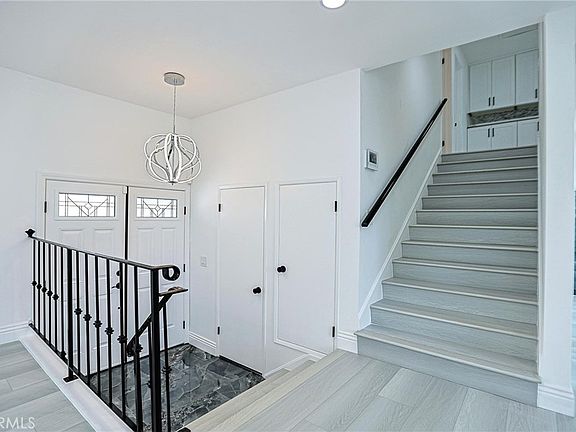 5th image of 15232 Xavier Cir