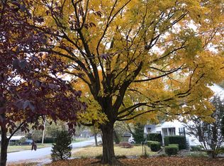 857 S Rogers Ave, Springfield, MO 65804