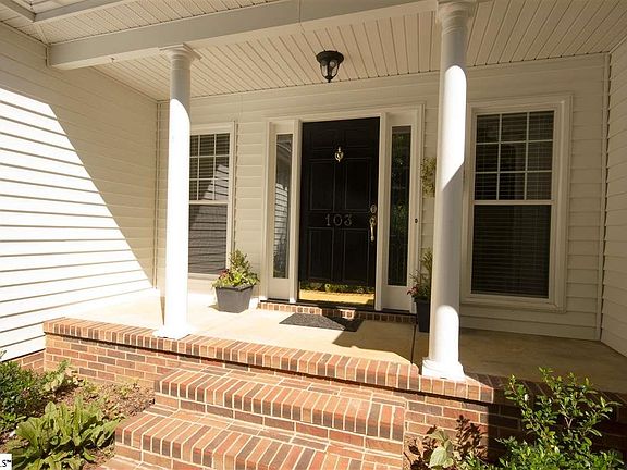 2nd image of 103 Sturbridge Dr
