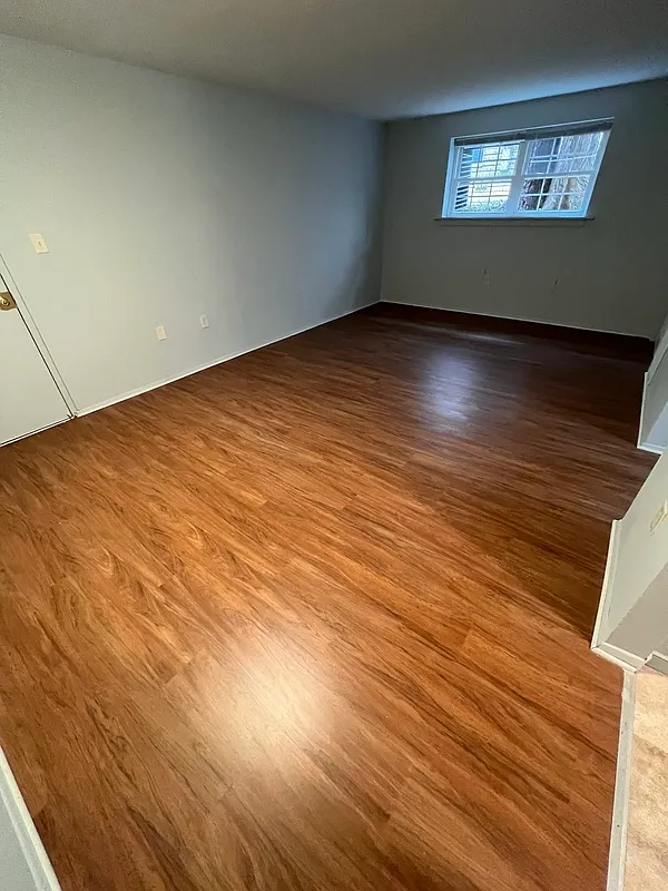 2 bed, 1.0 bath, 850 sqft, $995 — Photo 3