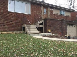 6295 Helen St, South Park, PA
