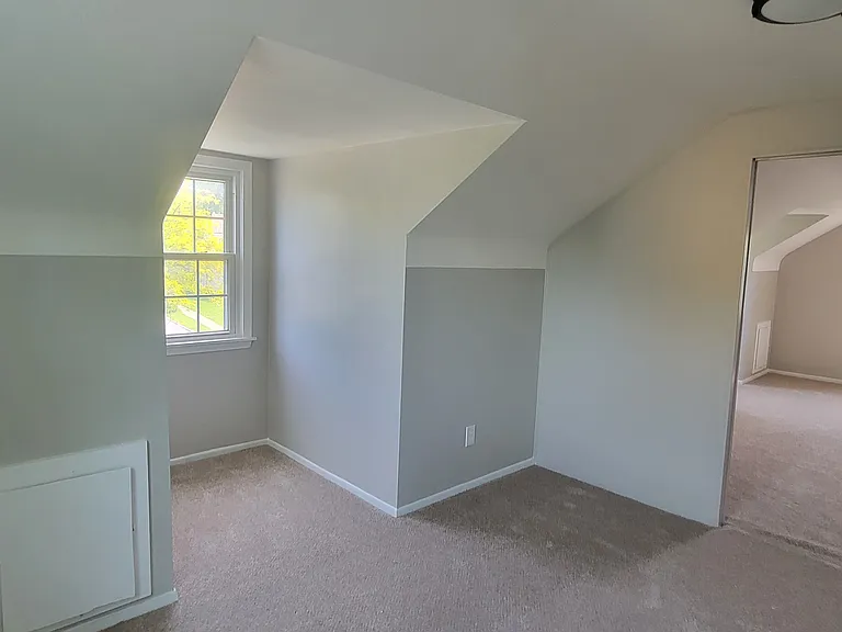 16772 Gerard Ave — Photo 12