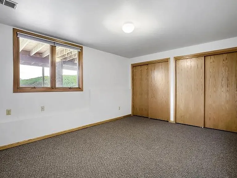 557 Trailwood Cir — Photo 10