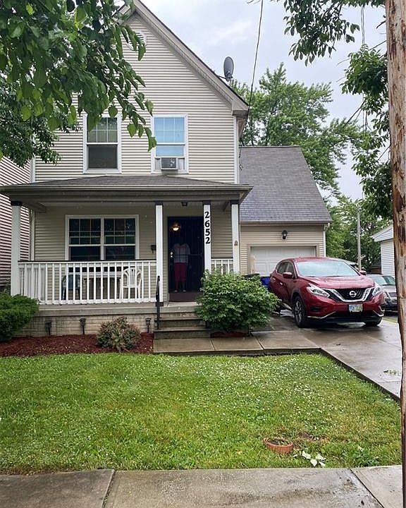 1st image of 2652 E 111th St