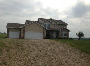 3137 P Ave, Toledo, IA 52342