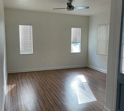 2nd image of 1606 Braddock Way