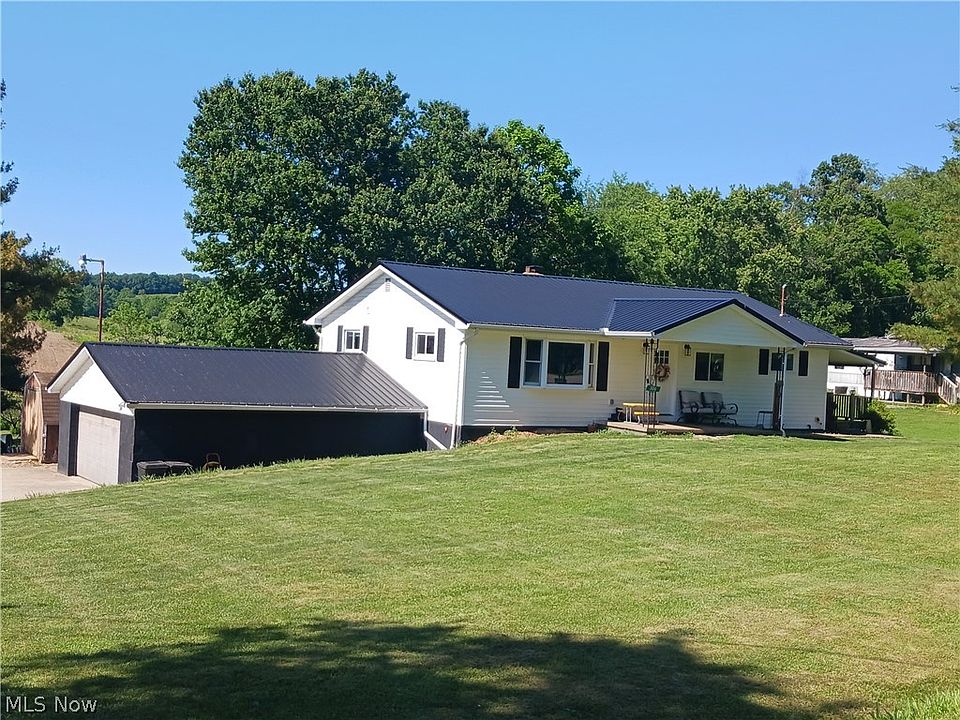 1st image of 306 Barrett South Rd