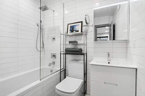 Sold by Compass | media 26