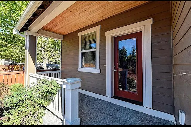 21015 39th Dr SE — Photo 11
