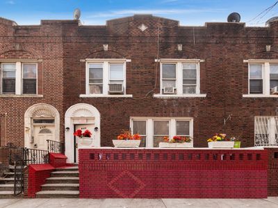 930 Montgomery St, Brooklyn, NY, 11213