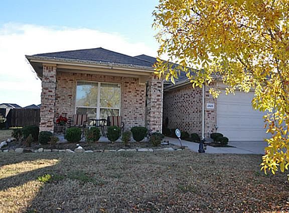 2nd image of 2825 Marsha Ln
