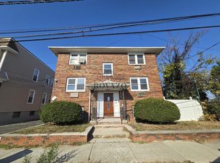 9 Stecher St #2R, Newark, NJ 07112