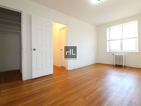 2nd image of 8831 Fort Hamilton Pkwy #D50