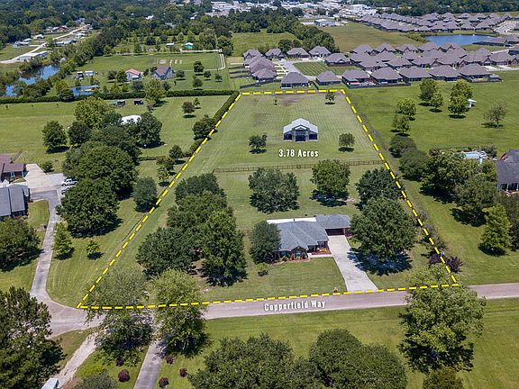 3rd image of 410 Copperfield Way