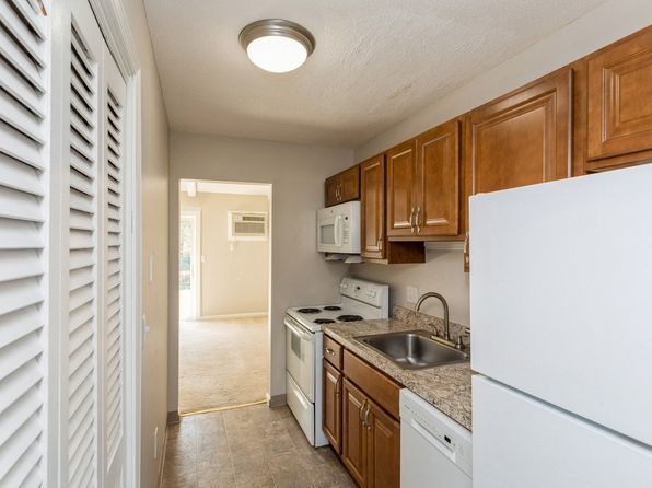 35 Arbor Way #24