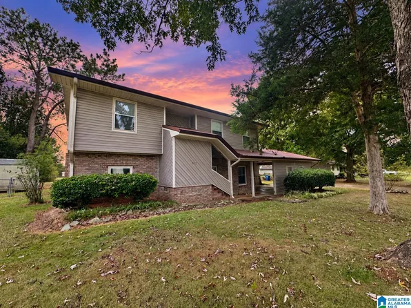 3122 Lindenwood Dr, Oxford, AL 36203