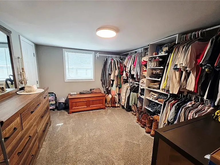 194 Park Dr — Photo 20