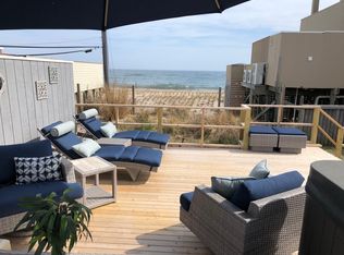 237 Wilmot Rd, Ocean Beach, NY 11770