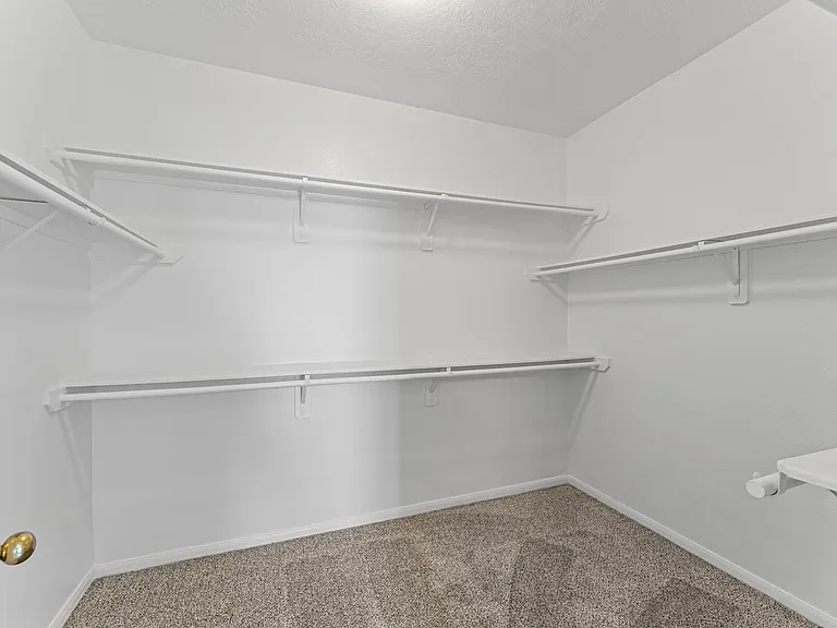 19627 Brisbane Meadows Ct — Photo 14
