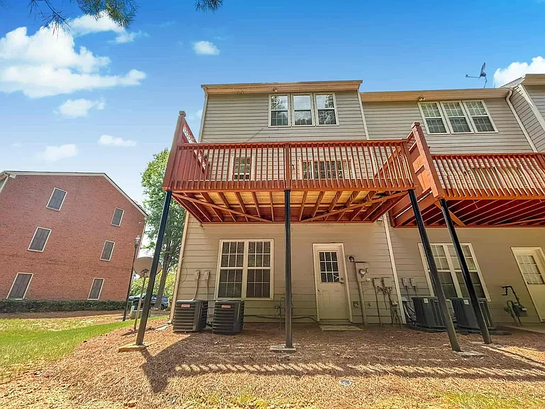 4033 Edgecomb Dr — Photo 30
