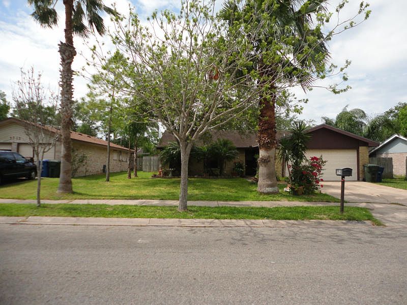 1st image of 3709 Grassmere Dr