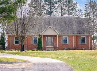 300A Governor Hall Rd, Castalian Springs, TN 37031