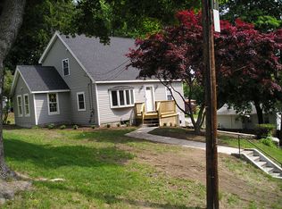 5 George St, Auburn, MA 01501