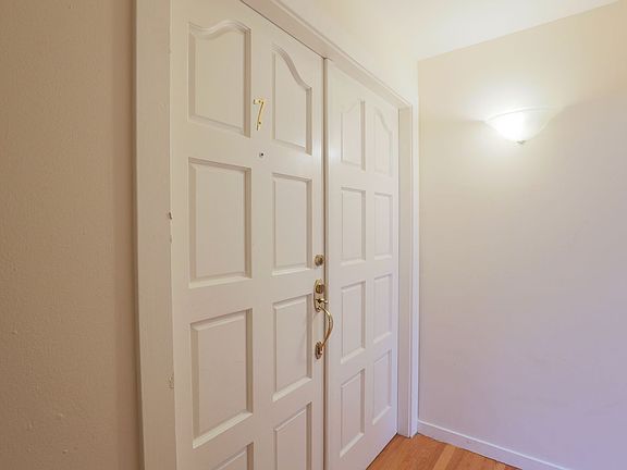 2nd image of 1440-1450 Washington St #1440-07