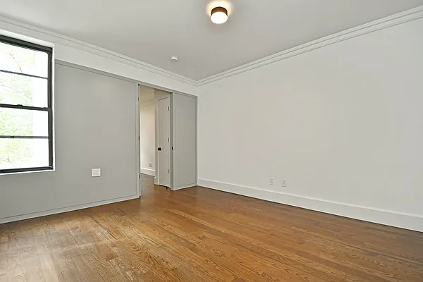 Rented by Bold New York | media 44