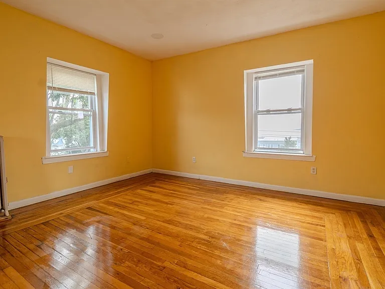 45 Tudor St #9 — Photo 6